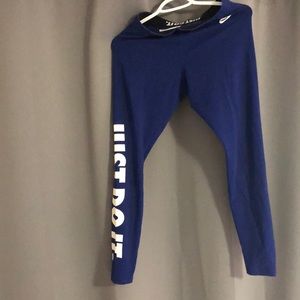 Nike leggings